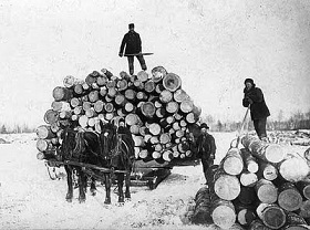 1841_Crew With A Loaded Sled.jpg